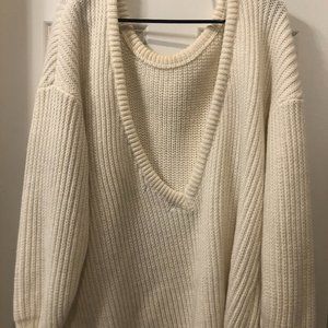Oversized Women's Low Back V White Knit Sweater in Size 8